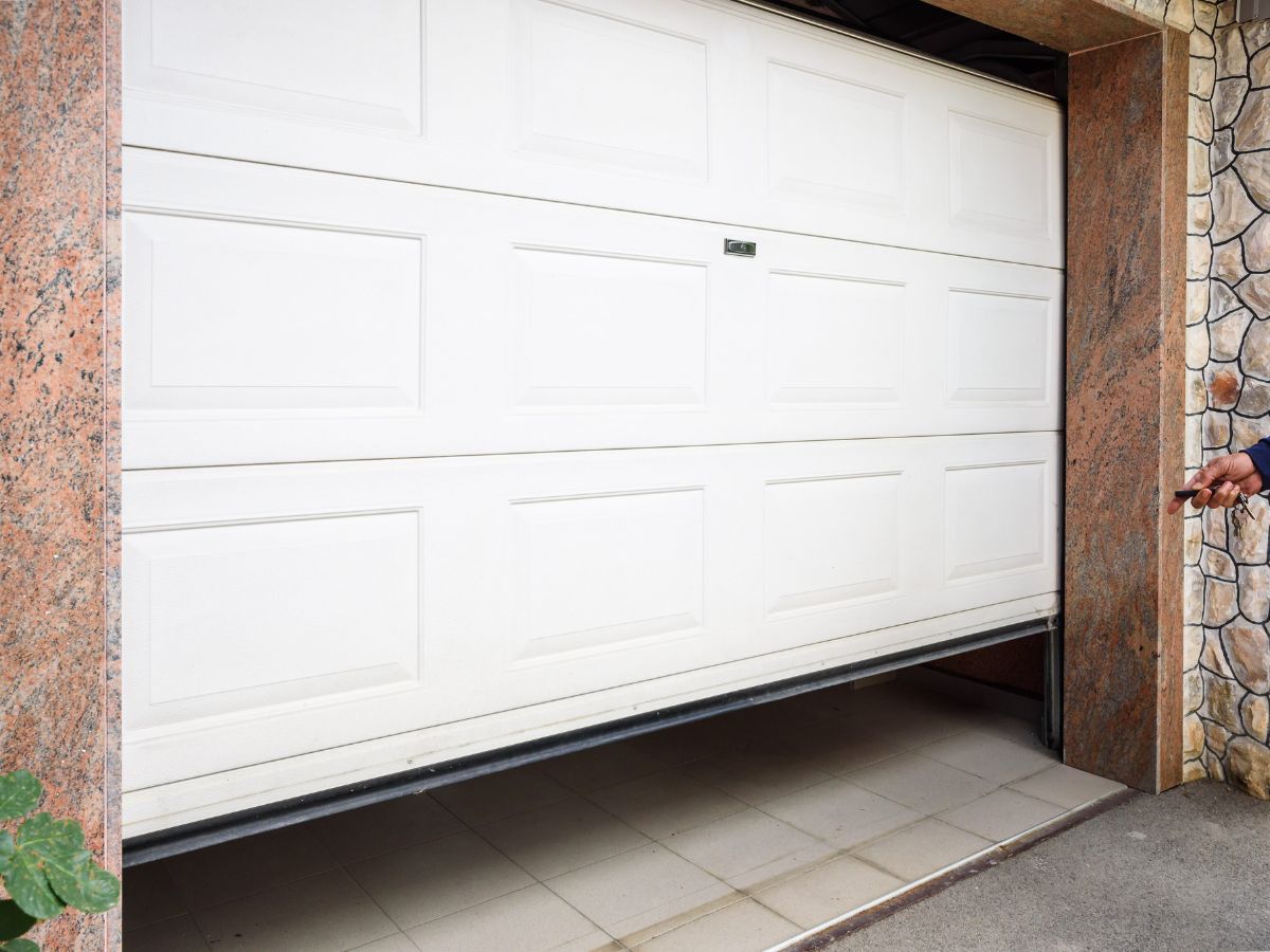 garage door maintenance services